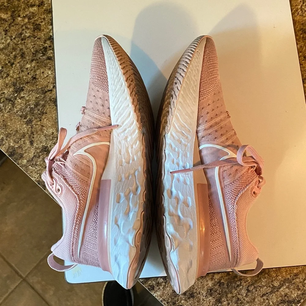 Nike React Infinity Run Athletic 2 Shoes